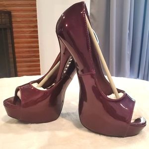 Burgandy Patent Leather Peep Toe Pumps Sz 7.5 Heel 5.5 in Brand New
